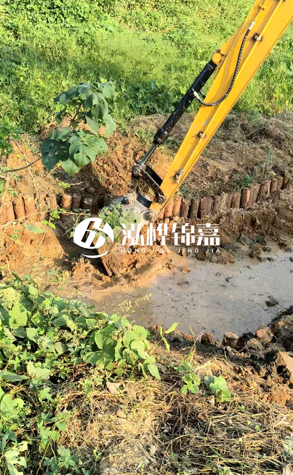 德州河道清淤專(zhuān)業(yè)施工-打完松木樁后為何需要立即清理淤泥？