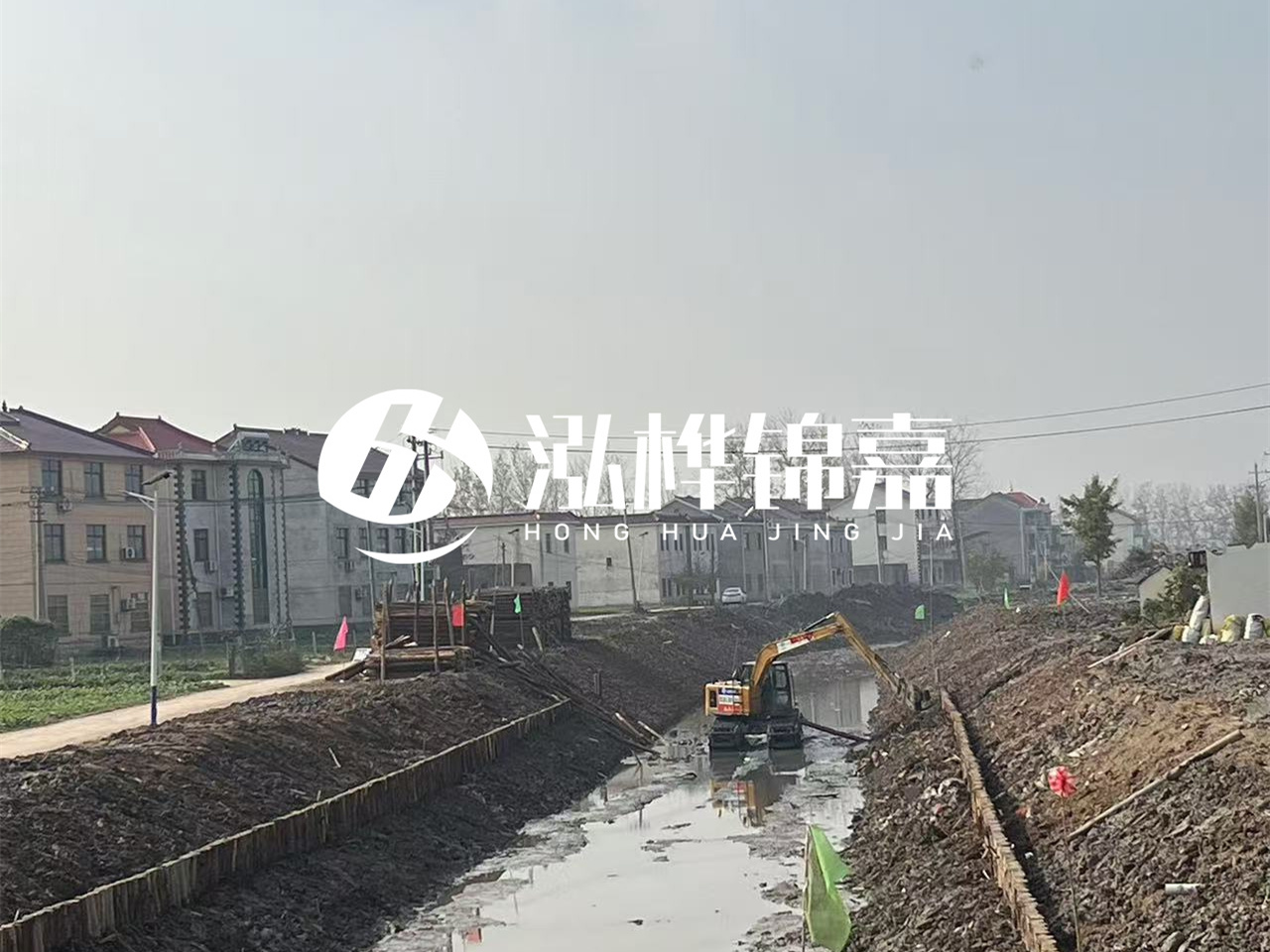 河南松木樁廠家地址在哪里？如何避免買到空心樁？